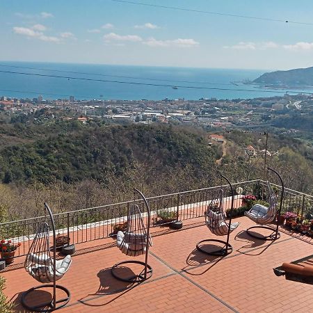 Casa Roberto B&B Savona Exterior photo
