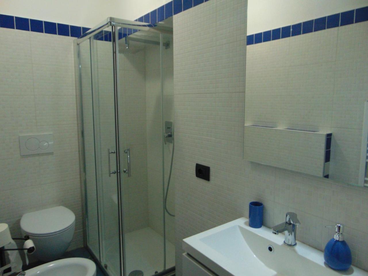 Casa Roberto B&B Savona Exterior photo